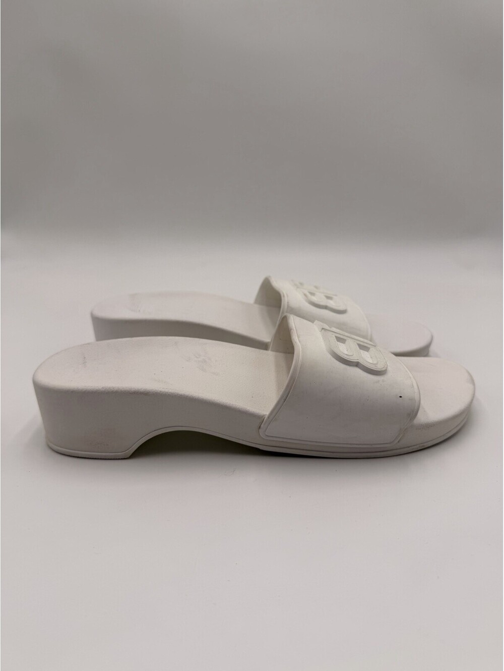Women’s Balenciaga BB 3D Logo Pool Slide Sandals in White rubber Size 40